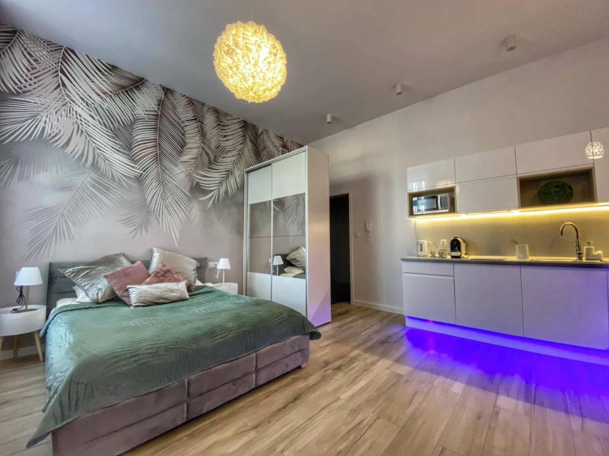 Apartament Bialy Z Jacuzzi Krakow Luaran gambar