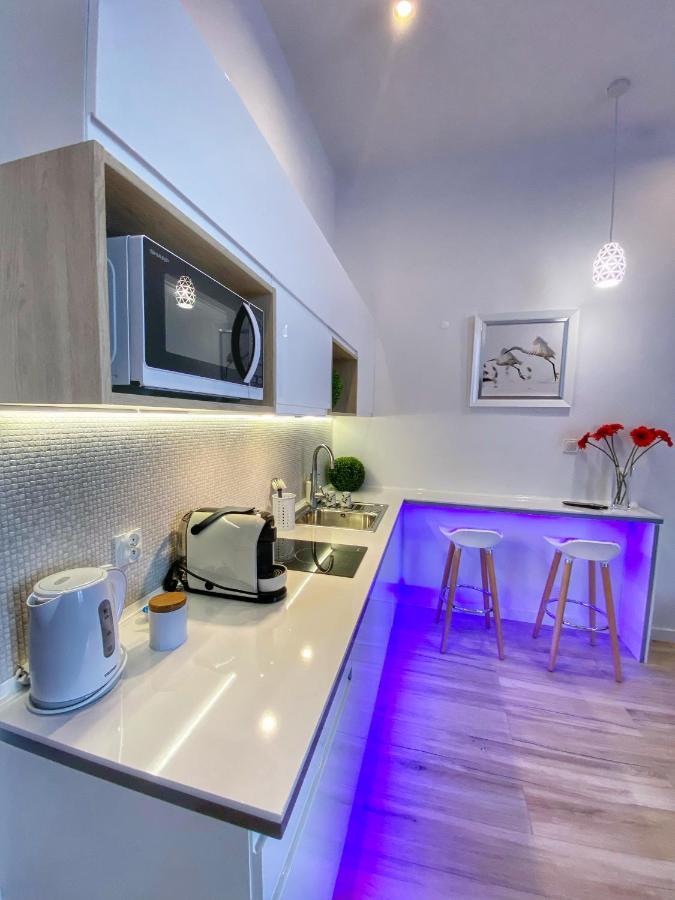 Apartament Bialy Z Jacuzzi Krakow Luaran gambar