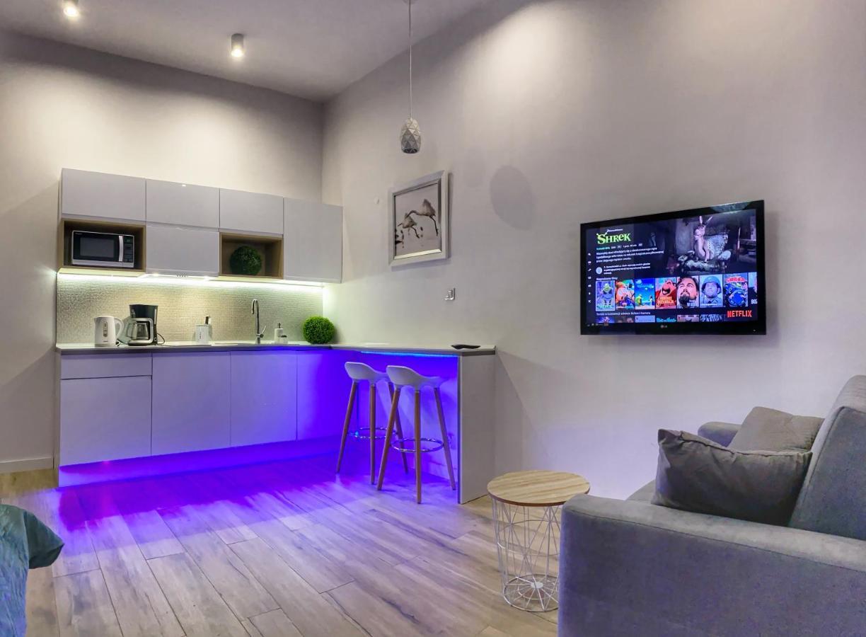 Apartament Bialy Z Jacuzzi Krakow Luaran gambar