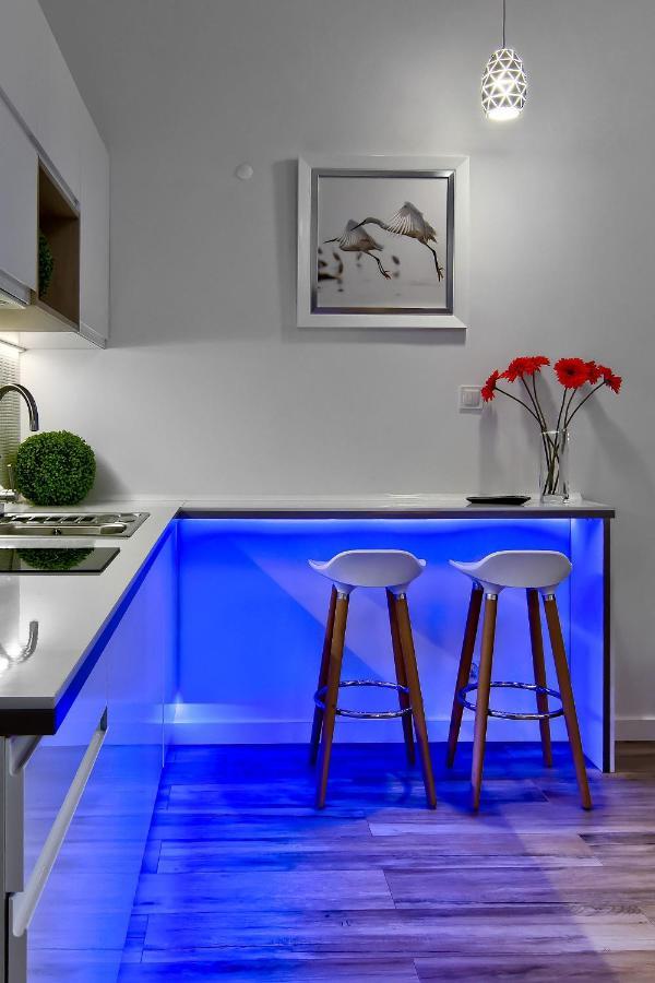 Apartament Bialy Z Jacuzzi Krakow Luaran gambar